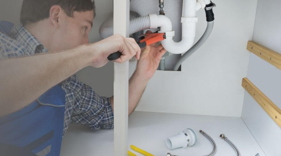 Professional same day plumber in Girard, KS